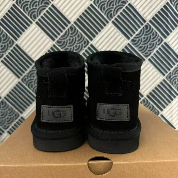 New Ugg Womens mini Snow boots Black - Picture 4 of 5